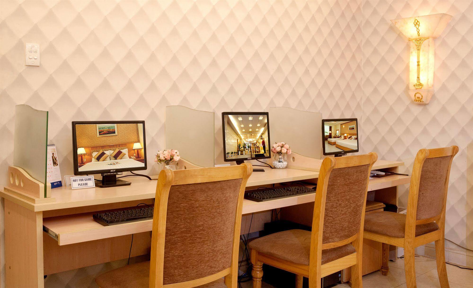 Silverland Min Hotel Thành Pho Ho Chí Minh Esterno foto